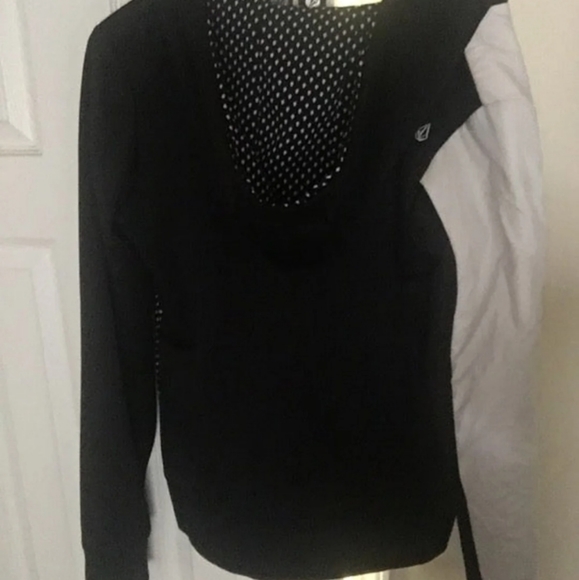 Womens medium mens small volcom 3 layer jacket - Picture 2 of 3